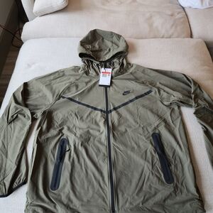 Nike Olive Windbreaker Jacket